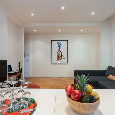 Casa Dei Visionari - Mare Apartment Bari Ngoại thất bức ảnh