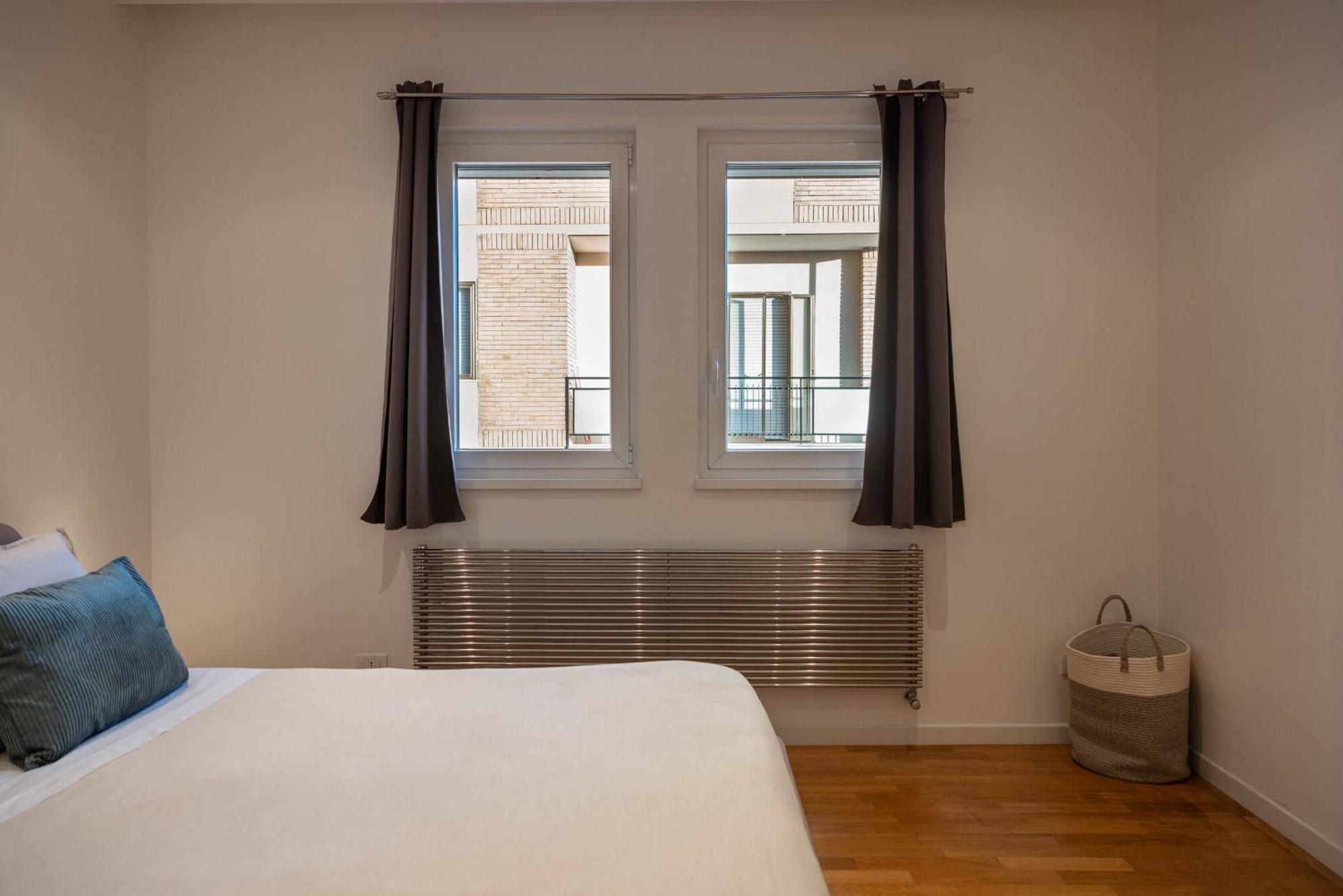 Casa Dei Visionari - Mare Apartment Bari Ngoại thất bức ảnh